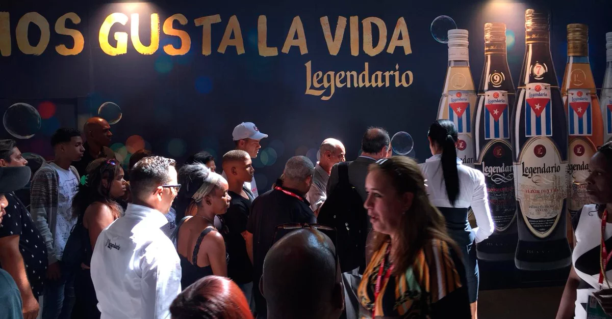 Estand de Legendario en la FIHAV 2018 de Cuba.