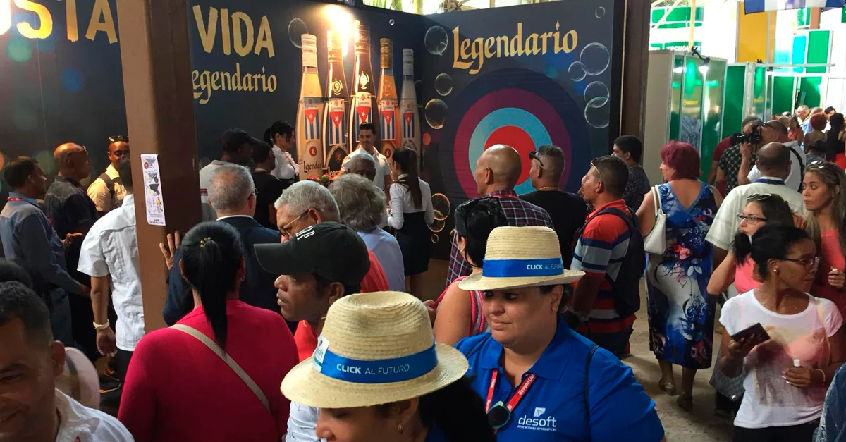 Estand de Legendario en la FIHAV 2018 de Cuba.