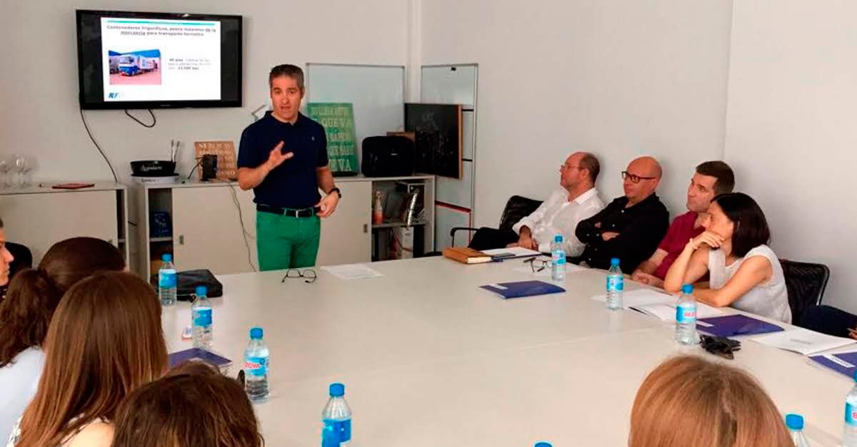 Máster en gestión empresarial del sector marítimo-portuario organizado por la UCV y Grupo Alonso.