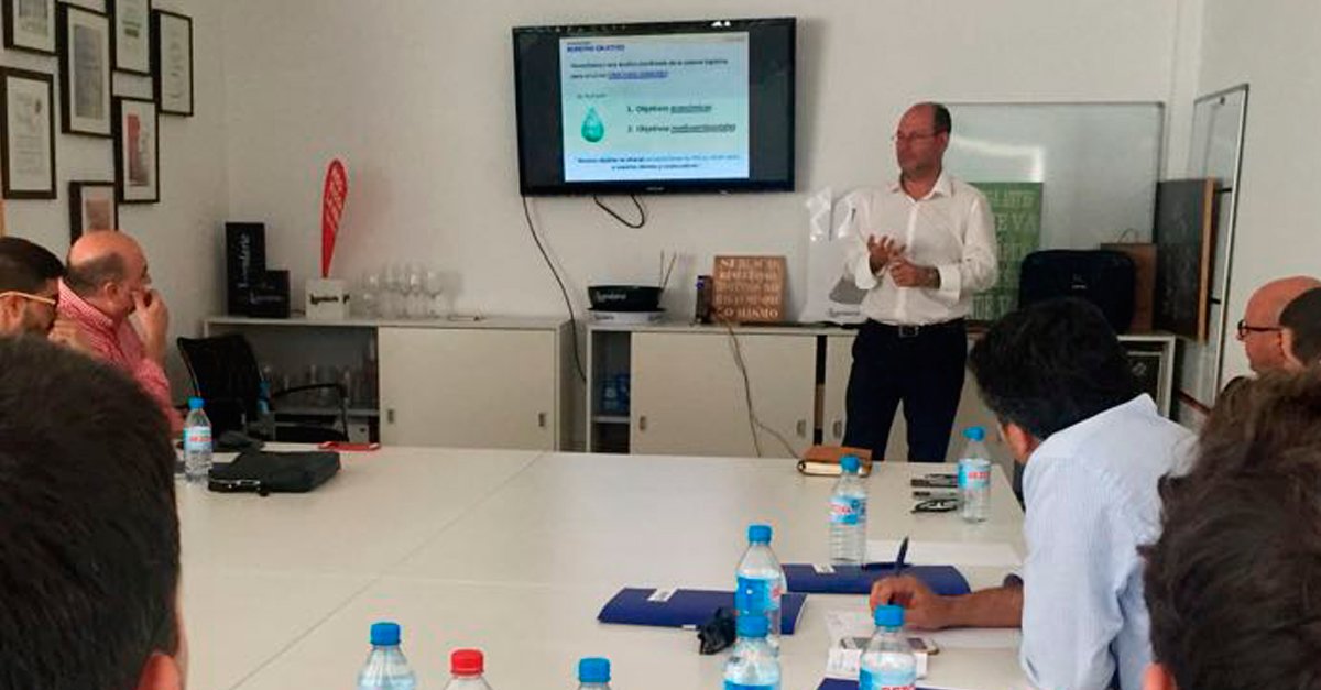 Máster en gestión empresarial del sector marítimo-portuario organizado por la UCV y Grupo Alonso.