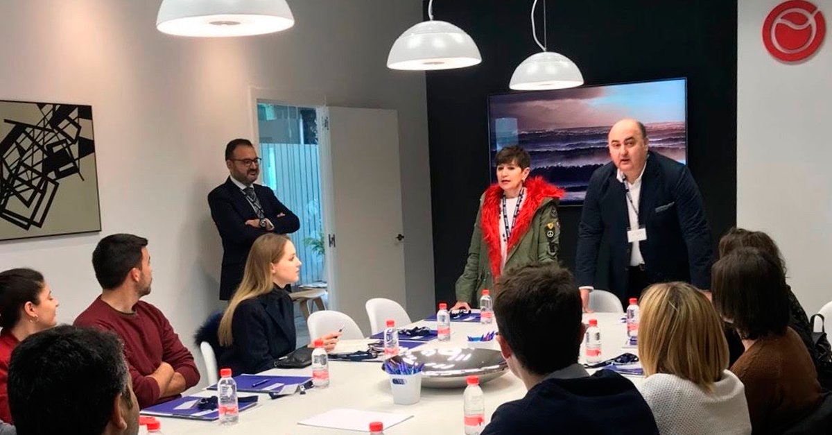 Máster en gestión empresarial del sector marítimo-portuario organizado por la UCV y Grupo Alonso.