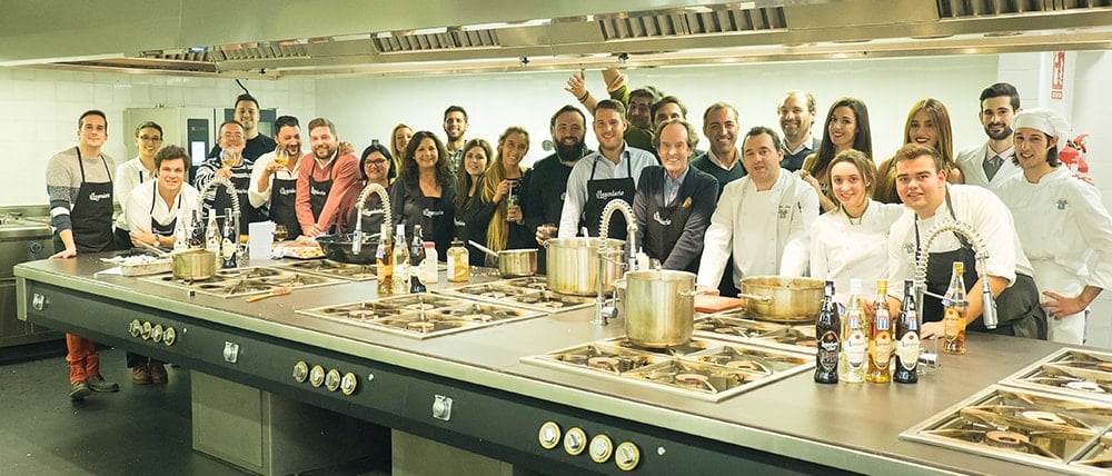 Participants in the Legendary Showcooking in Seville.