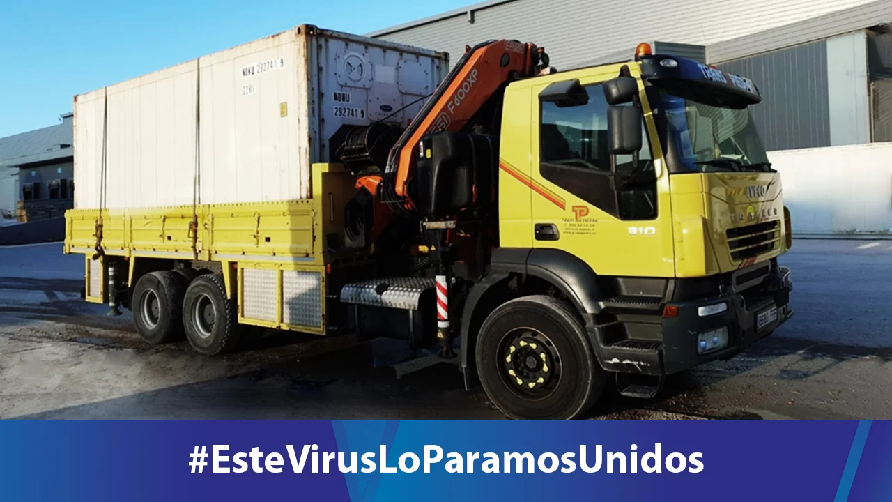 Container given by Grupo Alonso to the Red Cross