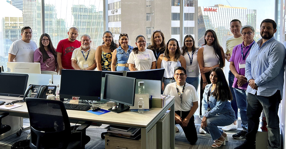 Recientemente el equipo se ha mudado a unas oficinas más grandes.