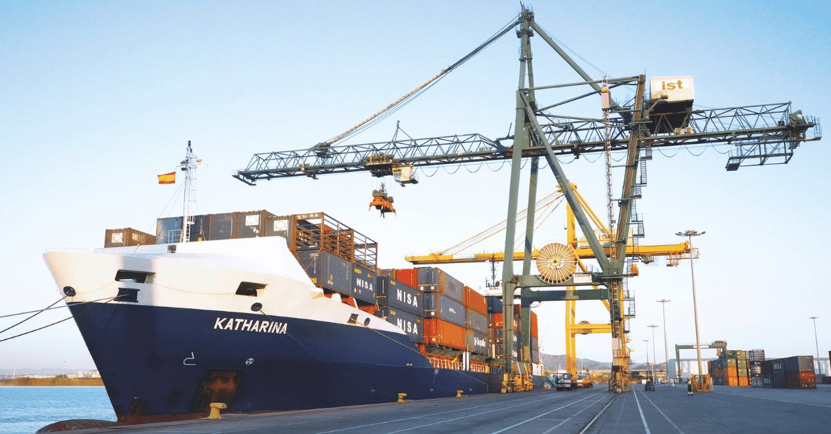 El portacontenedores "Katharina" atracado en Intersagunto Terminales